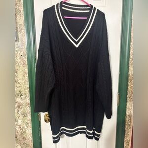 SHEIN Black and White V-Neck Sweater Dress